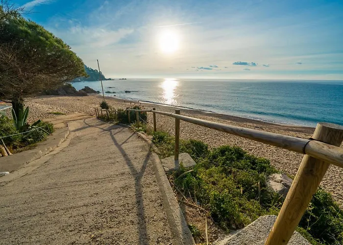 Natura Frente Al Mar Piscina Barbacoa Aire Acondicionado וילה טוסה דה מאר